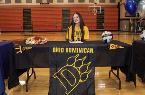 Senior Bailey Christiansen signs to play volleyball at Ohio Dominican University.
