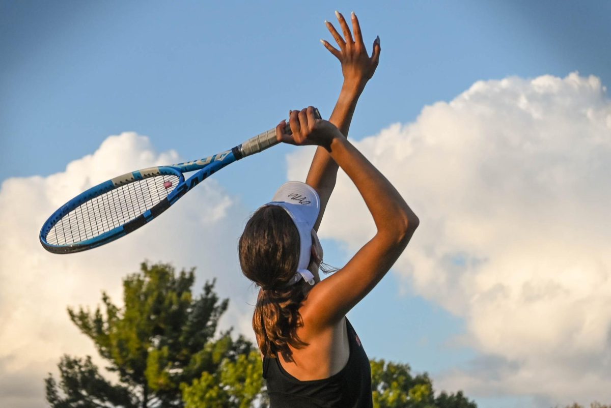 Lady Tennis wins over Hilliard Darby