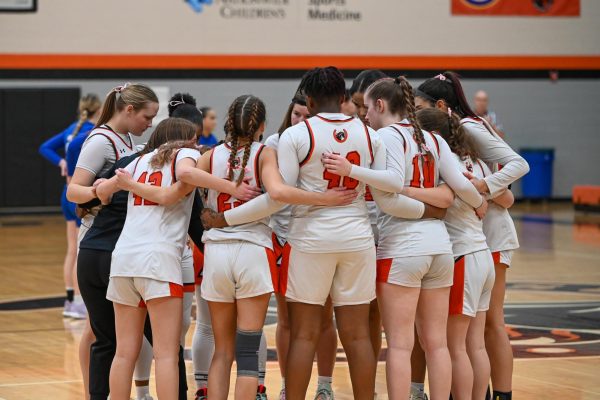 Girls' basketball takes down the Wildcats of Davidson