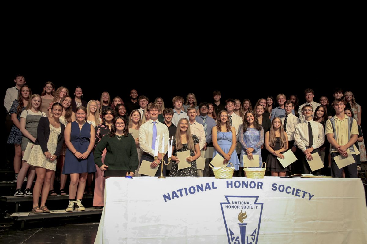 The 2025 National Honors Society induction class.